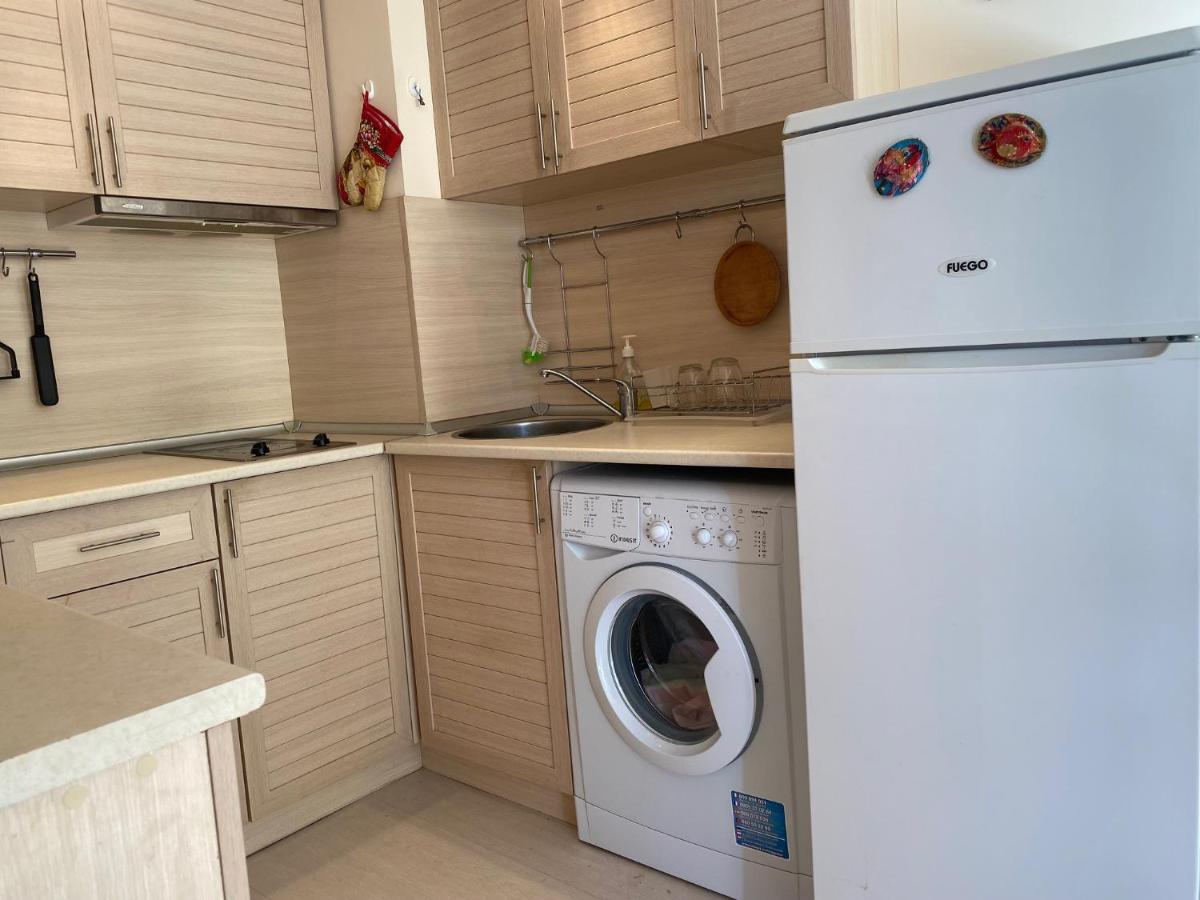 Blue Marine C16 Apartment Pantai Sunny Bagian luar foto